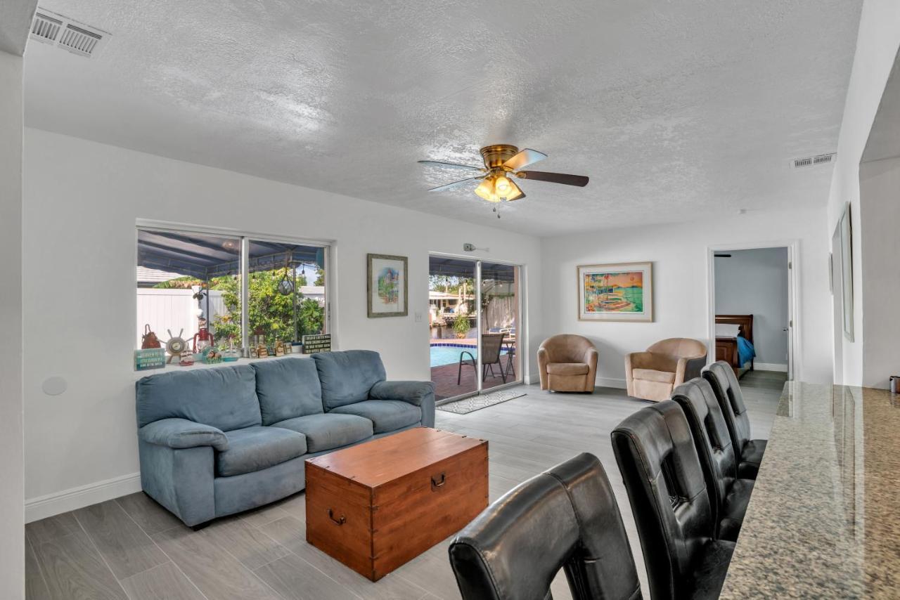 4 Bd Near Beach Spacious Solar Heated Pool Waterfront Home Pompano Beach Exterior photo