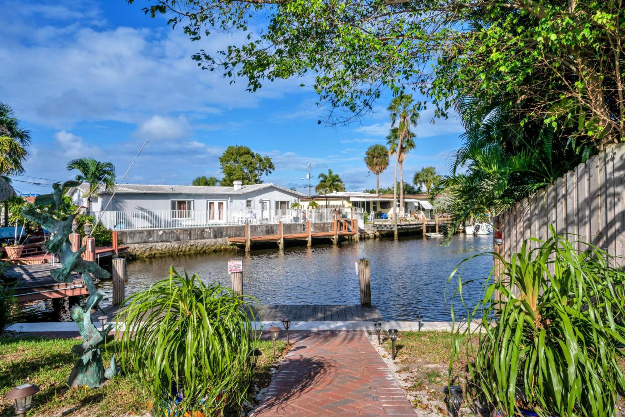 4 Bd Near Beach Spacious Solar Heated Pool Waterfront Home Pompano Beach Exterior photo
